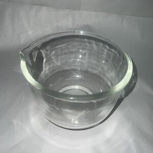 Oster Kitchen Center Sunbeam Stand MixerSmall Glass Pour Spout Mixing Bowl